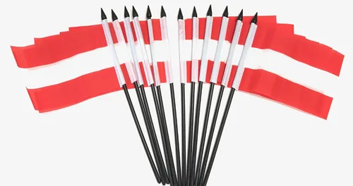 Miniatura 94 de Paquete de 12 banderas de escritorio de oficina en miniatura de poliéster internacional de 4 x 6 pulgadas, 1 docena de banderas pequeñas de 4 x 6