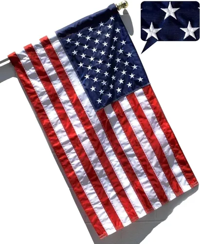 US Flag Factory - Bandera estadounidense de 2 x 3 pies (manga de poste) (estrellas bordadas, rayas cosidas) nailon SolarMax para exteriores,