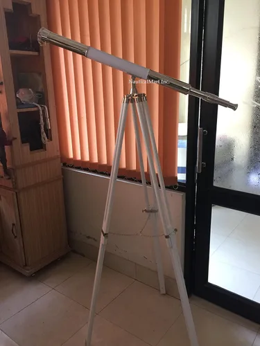 Miniatura 2 de Soporte de trípode para telescopio antiguo Elite de cuero blanco de diseñador de piso telescopio con base