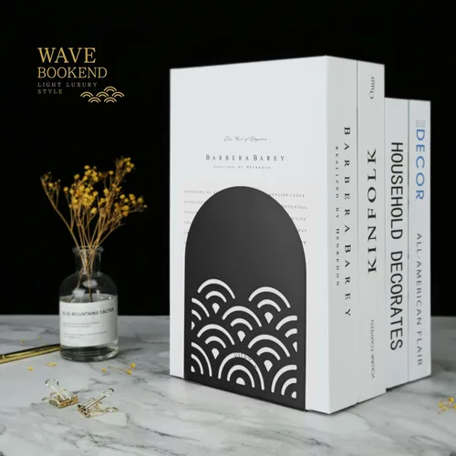 QiMing Ukiyoe - Sujetalibros de nubes auspiciosas para libros, 1 par de soportes de metal con patrón ondulado para estantes de oficina, regalo para