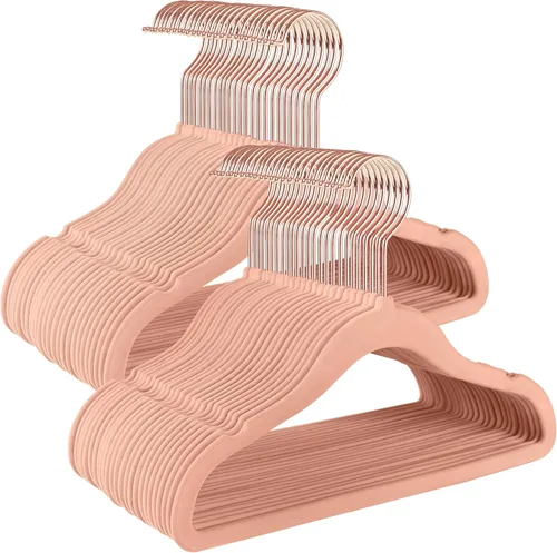 Miniatura 10 de SONGMICS Perchas para Bebés y Niños Paquete de 50 para Armario, 11.8 x 8.1 pulgadas, ganchos giratorios plateados de 360°, perchas de terciopelo