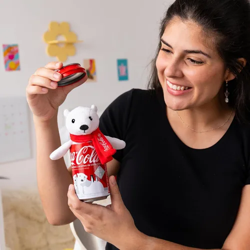 Miniatura 3 de ¡Latas de Coca-Cola Pop! Muñeco de peluche de 5" rellenable de 12oz en lata - El personaje variará - ¡Colecciónalos todos!