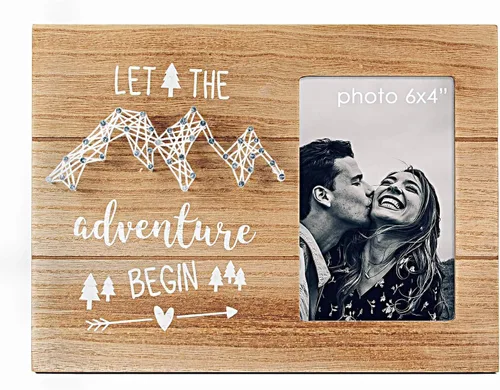 VILIGHT Regalos para novios y novias – Regalos de felicitación para parejas recién comprometidas – Let The Adventure Begin Marco de fotos rústico