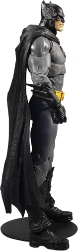 Miniatura 5 de DC Multiverse Batman de Batman: Three Jokers - Figura de acción de 7 pulgadas con accesorios, multicolor