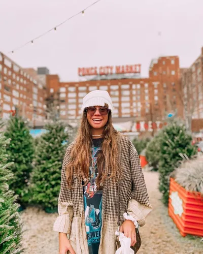 Miniatura 5 de Funky Junque Exclusives - Gorro de punto acanalado sólido para mujer