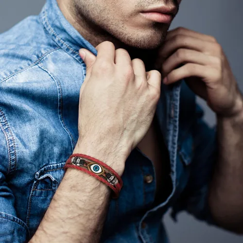 Miniatura 2 de COOLSTEELANDBEYOND Pulsera de tres filas de cuentas de cuero contra el mal de ojo para hombre y mujer