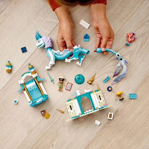 Miniatura 6 de LEGO Disney Raya y Sisu Dragon 43184; un juguete único y kit de construcción; lo mejor para niños a los que les gustan las historias con dragones