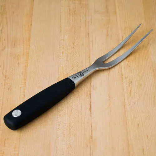 Miniatura 21 de Mercer Culinary M21076 Genesis Cuchillo de chef de 6 pulgadas con respaldo corto, negro