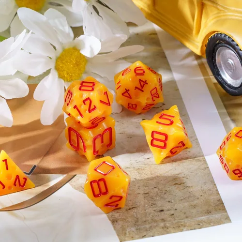 Miniatura 2 de Juego de dados de resina para DND, juego de 7 dados poliédricos negros D&D rellenos con papel de colores brillantes para juegos de rol