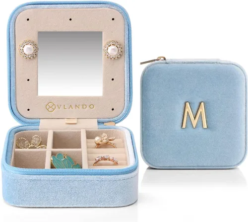 Miniatura 2 de Vlando - Joyero pequeño para viajes, estuche organizador de exhibición para guardar anillos, aretes y collares, terciopelo suave seleccionado, letra