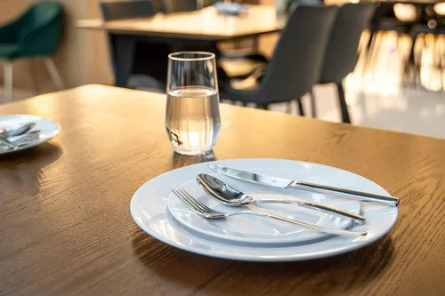 Miniatura 9 de Platos de plástico desechables, 60 paquetes Blanco