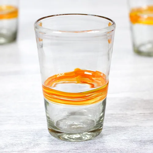 Miniatura 4 de NOVICA Vasos de jugo de vidrio reciclado, soplados a mano, hechos a mano, color amarillo, artesanal, 15 onzas, cinta de sol (juego de 6)