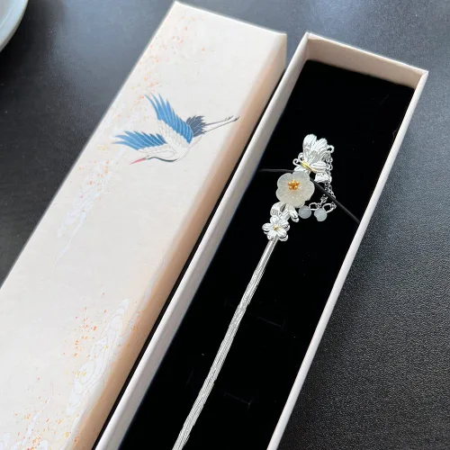 Miniatura 3 de Hotan Jade S925 - Horquilla chapada en plata con perla y flor de ciruelo, palillos de pelo estilo Hanfu chino, pinzas para el cabello retro hechas a