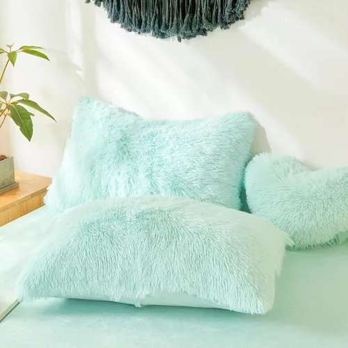Miniatura 11 de Besfunny Juego de 2 fundas de almohada de pelo sintético negro, mullidas y peludas para decoración de dormitorio, fundas de almohada negras suaves
