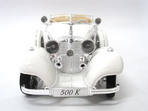 Miniatura 4 de Maisto Premier Edition 1:18 Serie PE 1936 Mercedes 500K Blanco 200-089