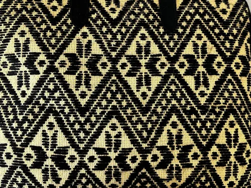 Miniatura 8 de Funda para portátil de 13" "Martha", fabricada por Jühue Artesanal, Funda negra para portátil, funda para portátil hecha a mano hecha en México