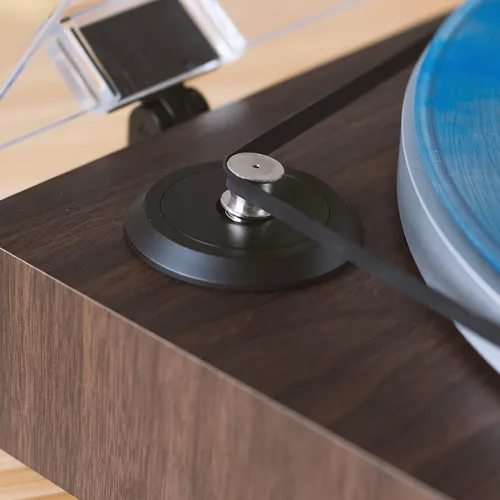Miniatura 9 de Crosley C8A-WA Tocadiscos accionado por correa con preamplificador integrado, brazo ajustable, cartucho AT3600L y zócalo de MDF de grado audio, nogal