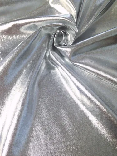 Miniatura 9 de Metálico brillante en toda la lámina de poliéster elástico Spandex tela por The Yard (negro)