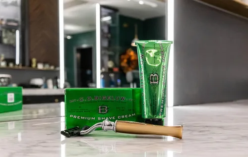 Miniatura 5 de C.O. Bigelow Crema de Afeitar, 5.2 oz Crema de Afeitar para Hombres con Aceite de Eucalipto para Piel Sensible y Todo