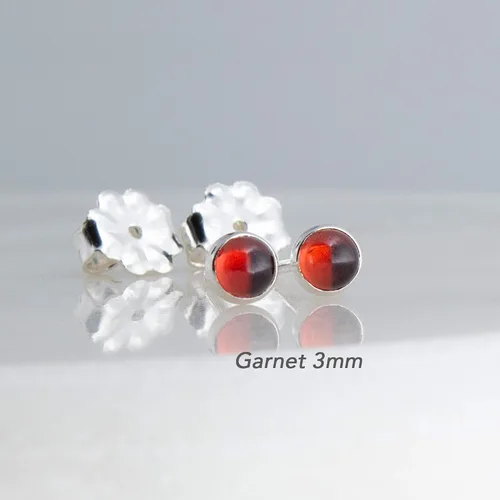 Miniatura 96 de Aretes pequeños de plata de ley para cartílago, tragus, hélix, múltiples piercings hipoalergénicos, piedra natal para mujer, juego de bisel
