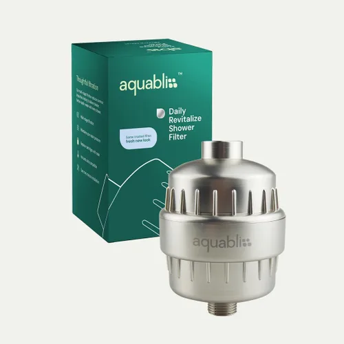 AquaBliss SF100-BN - Filtro de ducha revitalizante con 1 cartucho de filtro reemplazable de varias etapas en el interior, más 1 cartucho de filtro