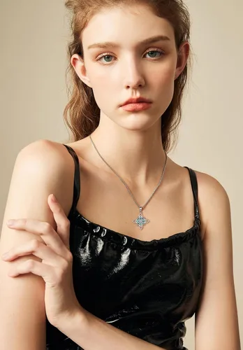 Miniatura 5 de EUDORA Collar de plata de ley S925 con nudo de brujas con tetragrammaton pentagrama, rueda de Hekate, Lilith Moon Witchy colgante para mujer