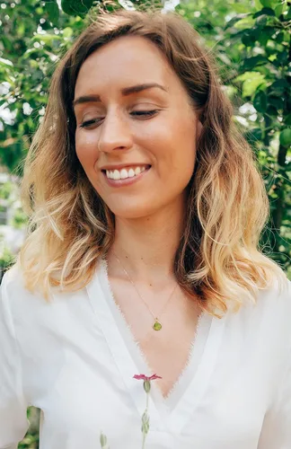 Miniatura 4 de HOPE LOVE SHINE New Beginnings Lotus Necklace for Women - Gifts for Her - Divorce Gifts, Addiction Recovery, AAA, Sobriety Gifts for Women, Break