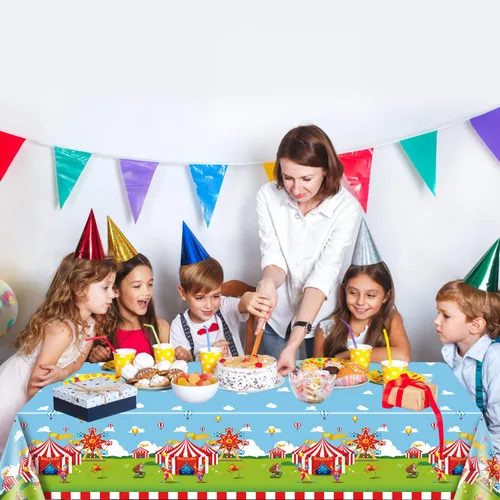 Miniatura 3 de Paquete de 4 manteles con temática de circo, 51 x 87 pulgadas, mantel rectangular desechable de plástico para carnaval, mantel a rayas rojas