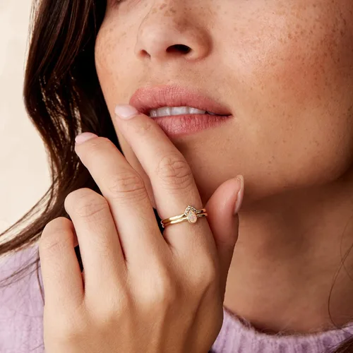 Miniatura 4 de PAVOI Anillos apilables chapados en oro de 14 quilates para mujer, diseño elegante con cristales brillantes de circonita cúbica y ópalo Joyería