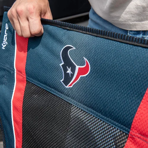 Miniatura 7 de Kijaro Dual Lock Pro - Silla plegable para ventilador deportivo, 26 pulgadas de largo x 35.5 pulgadas de ancho x 37 pulgadas de alto, Houston Texans