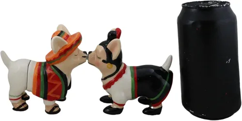 Miniatura 4 de Ebros Chi Chi Chi Kissing Mexicano Chihuahua Mascota Perro con sombrero y serape pareja salero y pimentero Set de figuras de cerámica para fiesta