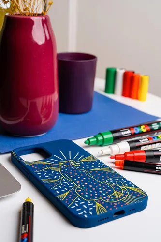 Miniatura 7 de Posca Juego de 4 marcadores fluorescentes, bolígrafos de pintura con punta de bala para arte y manualidades, uso multisuperficie en madera, metal