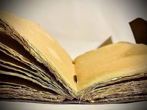 Miniatura 7 de URBAN LEATHER Diario de cuero vintage para hombres y mujeres, diario de lapislázuli celta de 3 lunas, grimorio, libro negro de sombras, cuaderno