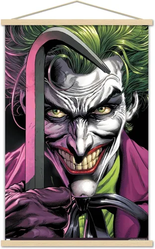 Trends International DC Comics The Joker - Póster de pared con barra de palanca, 22.37 x 34.00 pulgadas, paquete de impresión premium y colgador de