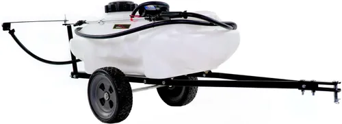 Brinly ST-152BH-A Rociador de remolque autoalmacenado para césped y jardín con brazo plegable, de 15 galones, blanco mate