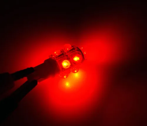 Miniatura 3 de LEDTL-T10-R9 - Bombillas LED de luz trasera T10 cuña, 9 flujos LED rojos, juego de 2 piezas