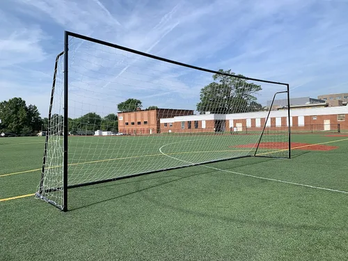 Miniatura 4 de Portería de fútbol de tamaño reglamentario de 24 x 8 pies con red de HDPE resistente a la intemperie. Acero galvanizado recubierto de polvo negro