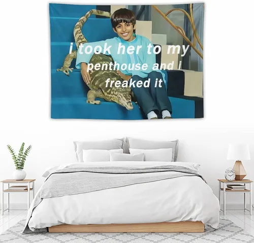 Miniatura 5 de BionZax Tapiz Ravi con texto en inglés "I Took Her To My Penthouse and I Freaked It Ravi para dormitorio, estético, divertido y meme