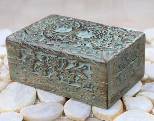 Miniatura 3 de DharmaObjects Caja de almacenamiento de madera tallada a mano (6 x 4 pulgadas, verde)
