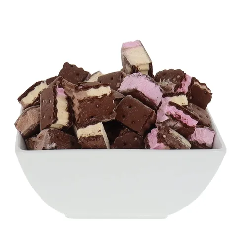 Miniatura 3 de Arctic Farms Bocaditos de sándwich de helado liofilizado en bolsas y en caja, no se derrite (napolitano, 3.5 onzas)