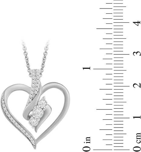 Miniatura 5 de Amazon Essentials Collar con colgante de diamantes de 3 piedras (1/4 cttw), 18 pulgadas (anteriormente colección Amazon)
