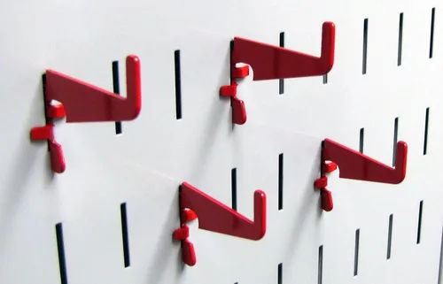 Miniatura 6 de Wall Control Paquete de ganchos medianos de 1-7/8 pulgadas, ganchos de metal ranurados para tablero de clavijas y tablero de herramientas ranurado