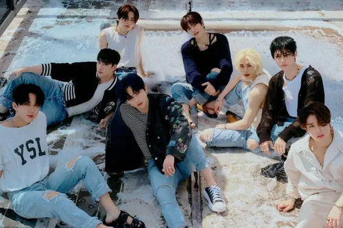 Miniatura 5 de Stray Kids MAXIDENT 7º Mini álbum versión CD+unidad mini póster plegable en paquete+fotolibro+papel de letras+tarjeta fotográfica+seguimiento