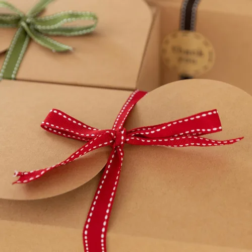 Miniatura 8 de Cajas de galletas grandes de papel kraft marrón con cintas y calcomanías (paquete de 20) cajas de regalo decorativas de 9 x 5.5 pulgadas