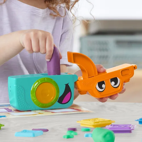 Miniatura 8 de Play-Doh Photo Fun Starter Set, Juguete de Cámara para Niños para Juego de Simulación, Artes y Manualidades para Niñas y Niños de 2+ con 7