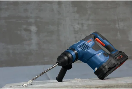 Miniatura 7 de BOSCH GBH18V-34CQB24 PROFACTOR™ 18V Conectado-Ready SDS-plus® Bulldog™ 1-1/4" Martillo giratorio con (2) baterías de alta potencia CORE18V® de 8 Ah