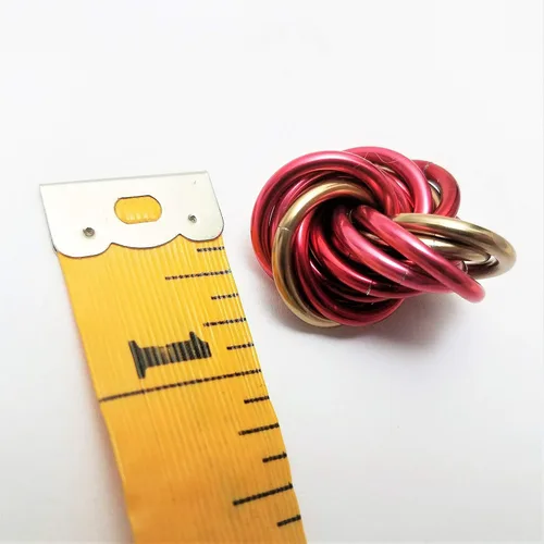 Miniatura 4 de Möbii Bola de juguete (MultiColor): Herramienta de alivio del estrés, ansiedad y estimulación para TDAH, silenciosa para el hogar, viajes, oficina