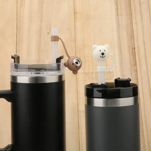 Miniatura 4 de 3 fundas para popote de oso, bonitas fundas de popote de silicona suave de dibujos animados, tapas protectoras sin BPA compatible con Stanley Straws