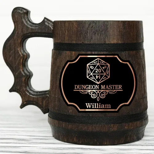 Miniatura 3 de Taza DnD. Taza de cerveza de madera. Taza de jugador. Jarra de cerveza de madera. Regalo para novio. Stein de madera. Regalo para D&D Tankard Geek.