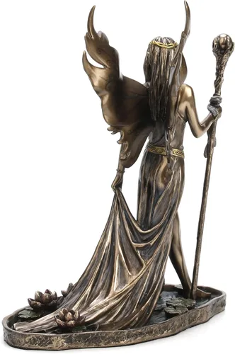Miniatura 7 de Veronese Design Escultura Aine The Celtic Faery Queen of Summor Love de resina fundida en frío con acabado de bronce antiguo de 9 pulgadas